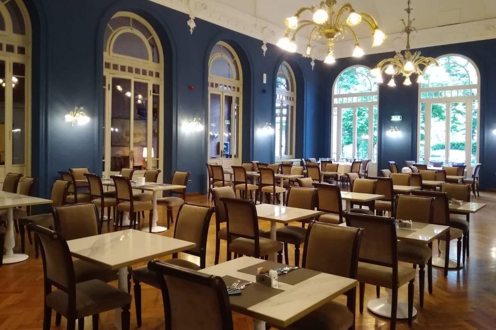 Grand Hotel Regina Salsomaggiore 살소마지오레테르메 외부 사진